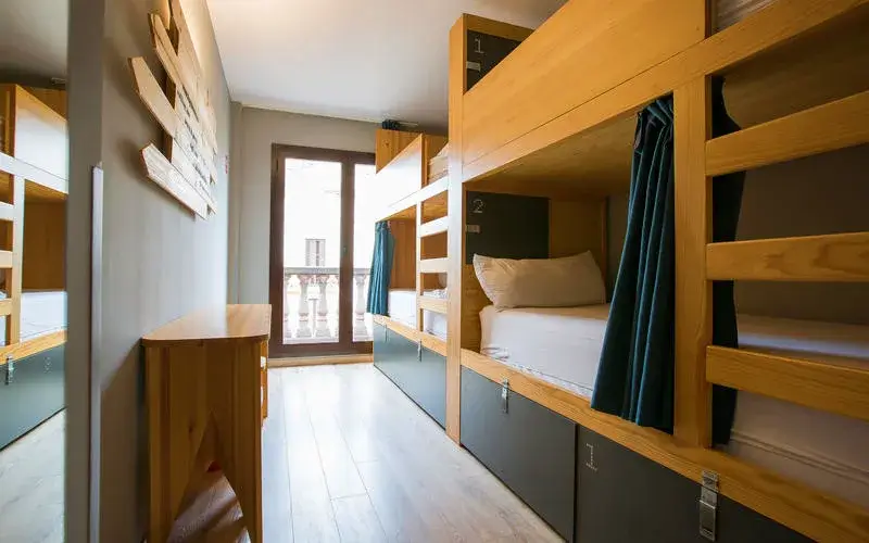 Yeah! Hostel Barcelona - Photo 3